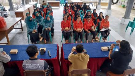 Pembinaan Kader TPK dalam rangka meningkatkan kualitas pelaksanaan pendamping keluarga 